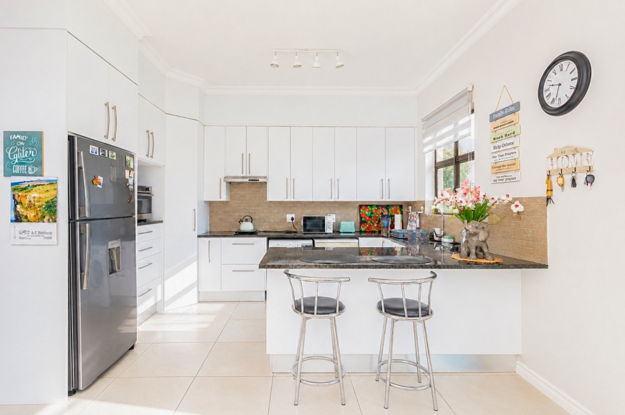 2 Bedroom Property for Sale in Xanadu Eco Park North West